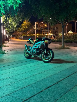 Suzuki sv650s