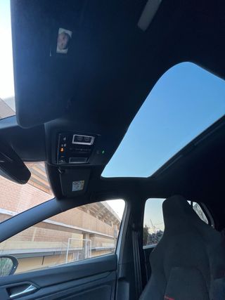 Volkswagen Golf 2024