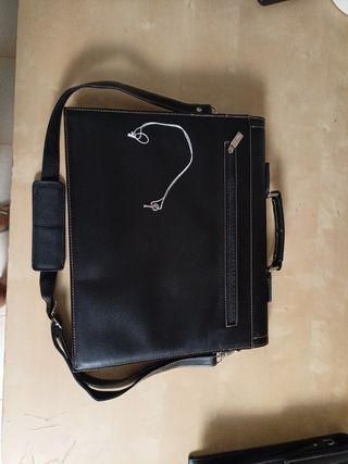 Maletín INESEM piel negra