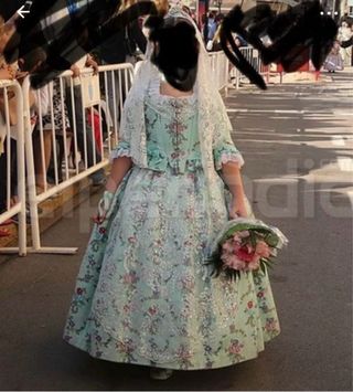 Traje Fallera niña color verde aqua, talla 6-8 año