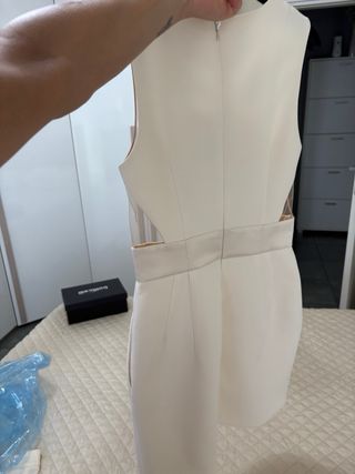 Vestito estivo beige e bianco