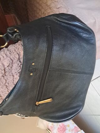 Borsa a spalla nera in pelle
