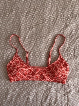Bikini top rojo y rosa