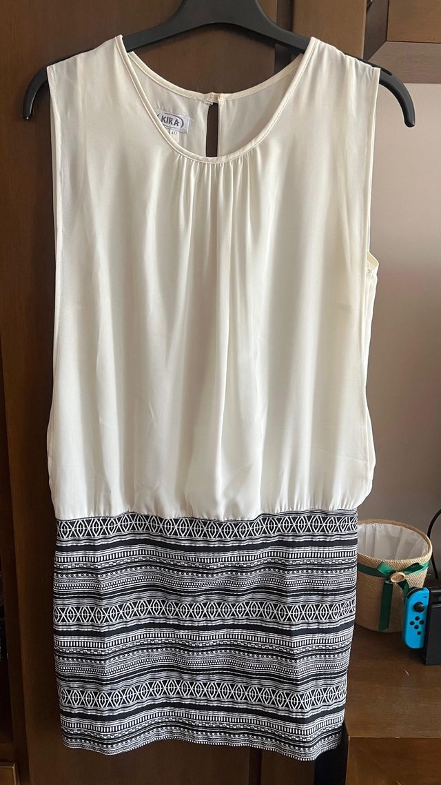 Vestido blanco y negro Kira
