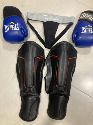 Everlast Muay Thai - Protecciones Boxeo