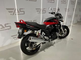 Suzuki GSX 1400 cc. 106 cv. del 2004
