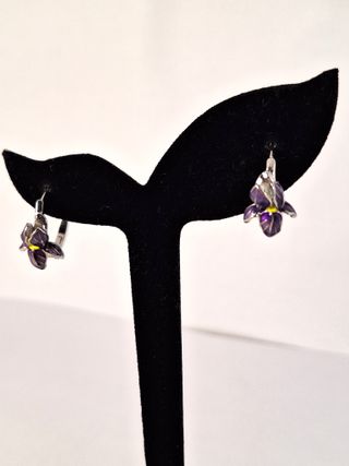 Pendientes orquídea plata de ley y esmalte