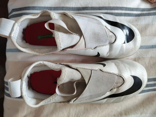 Botas fútbol Nike (2)