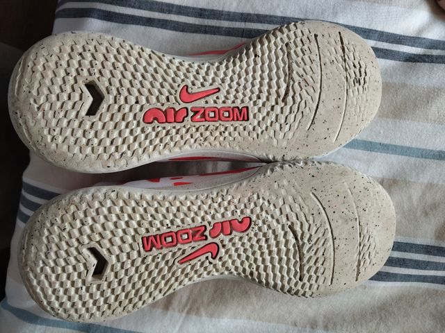 Botas fútbol Nike (2)