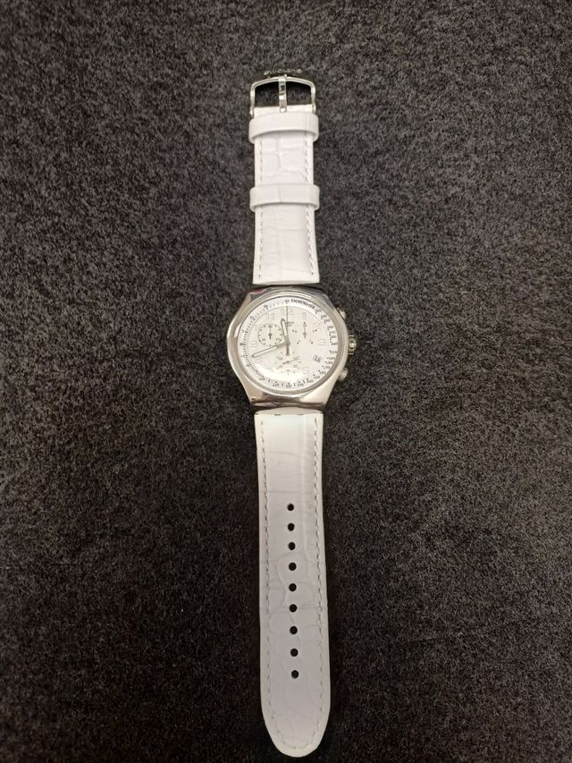 Swatch Irony Chrono blanco
