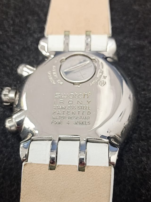 Swatch Irony Chrono blanco