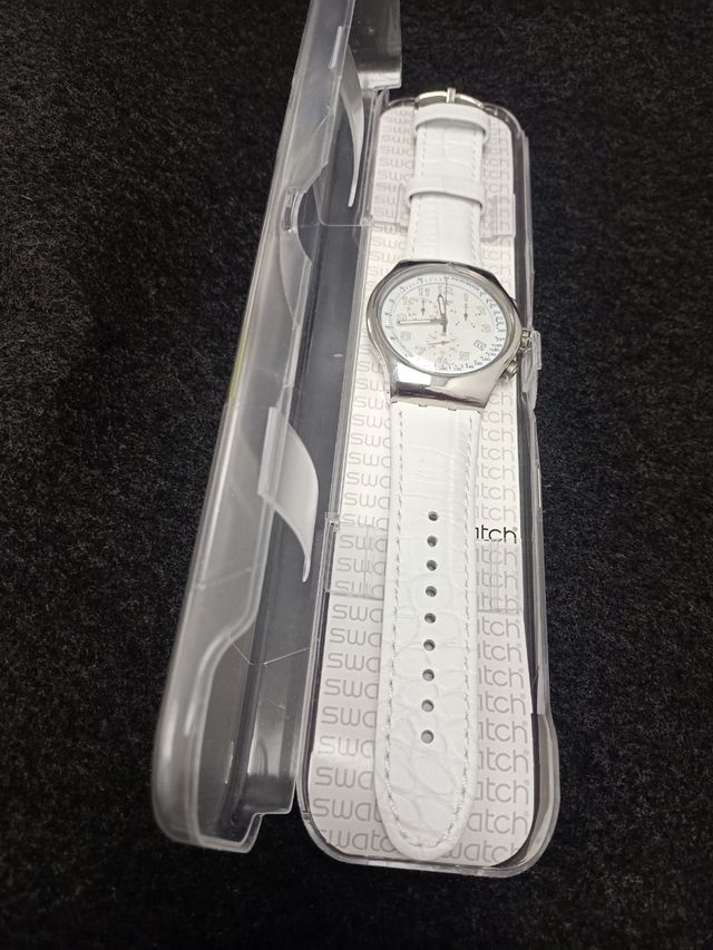 Swatch Irony Chrono blanco