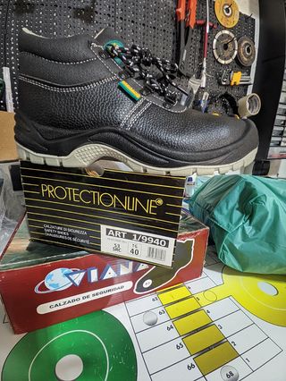 Botas seguridad 40
