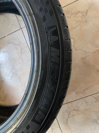Neumáticos Michelin Pilot Sport 3  275/40/19