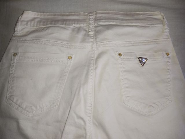 Shorts blancos Guess