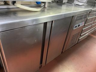 Mesa fría Gastronorm 2 puertas