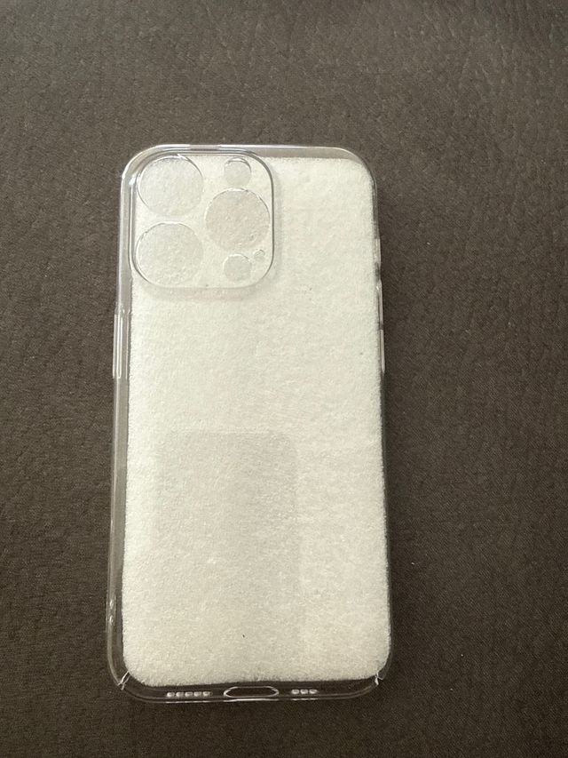 Fundas iPhone 15 Pro - 4 unidades