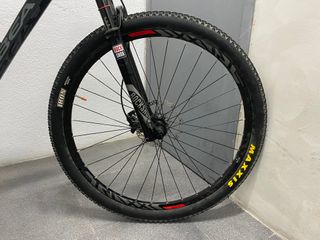 Orbea Alma M50 carbono. Apenas sin uso. Nueva