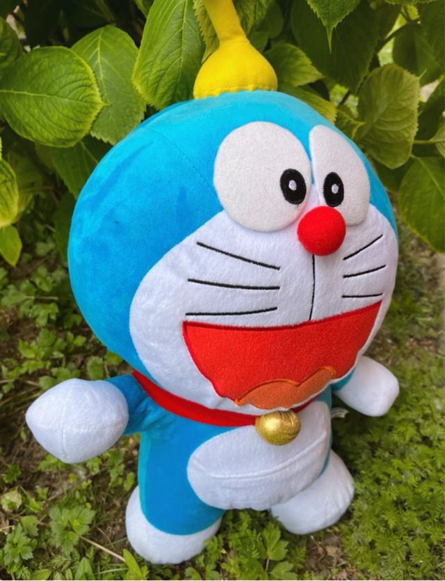 Maxi Peluche Doreamon con elica