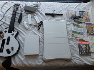 Wii + Guitarra + Wii Fit