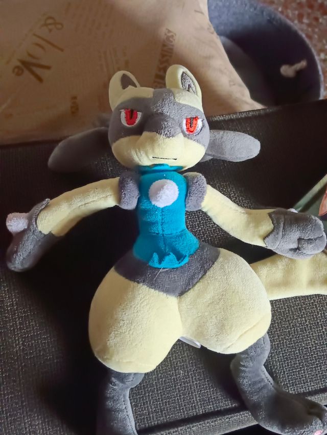 Peluche Lucario Pokémon