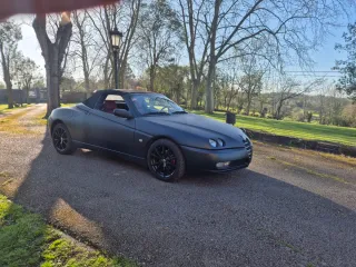 Alfa Romeo Spider 2004
