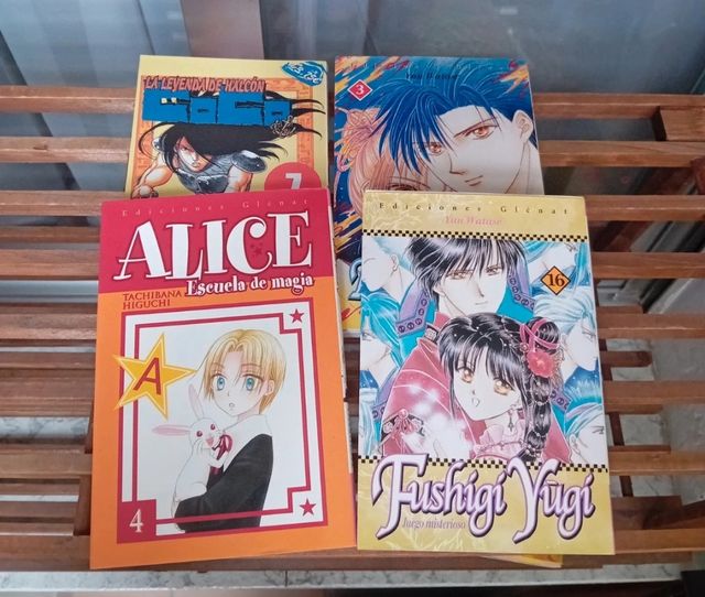 Lote de tomos manga