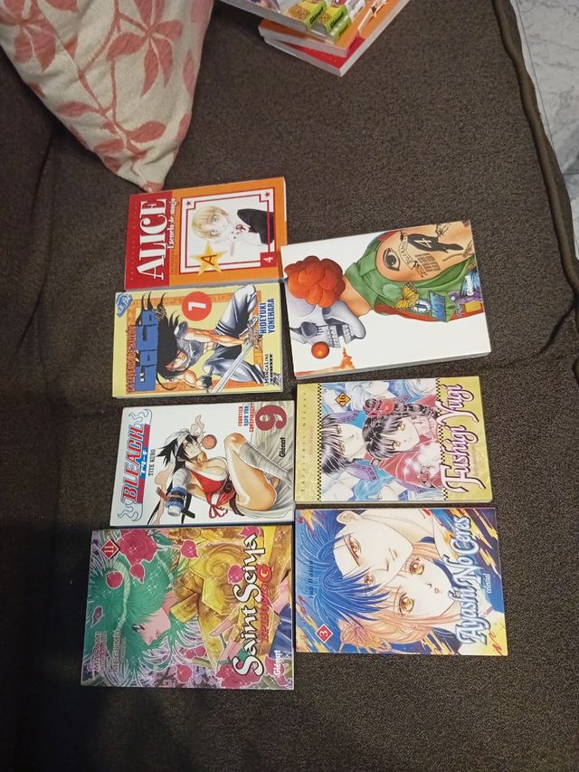 Lote de tomos manga