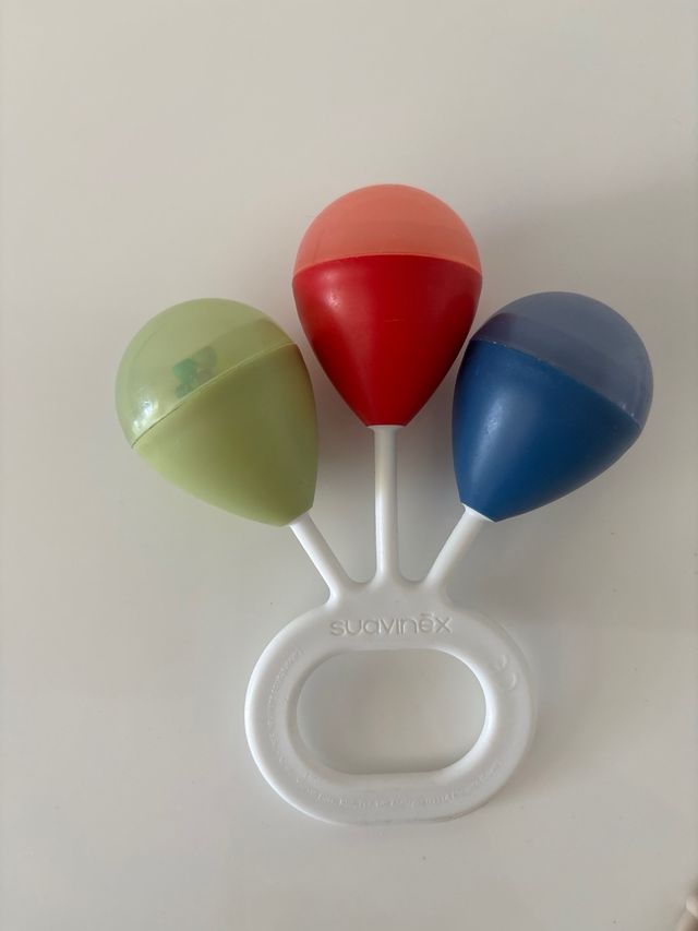 Juguetes bebé variados