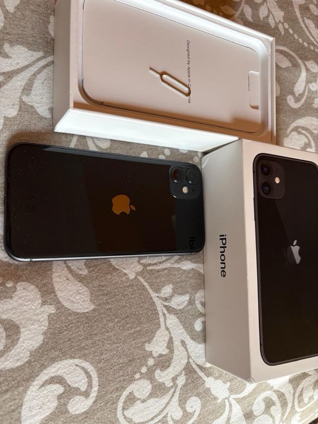 iPhone 11 Negro 256GB - Como Nuevo