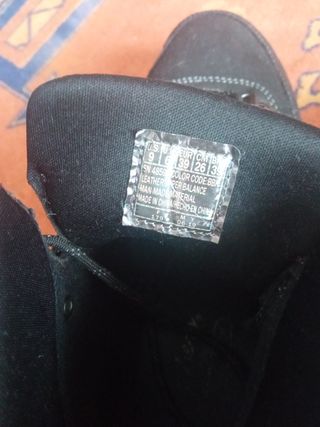 Botas Skechers negras talla 39