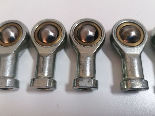 Rótulas ( 8 uni.) Bola 8 mm - Articulaciones