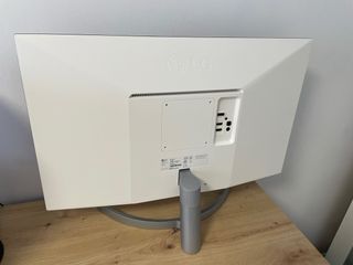 Monitor LG 27" UHD 4K 27UL500-W