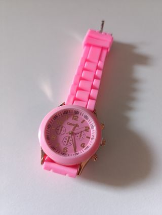 Reloj Geneva rosa- Femenino y elegante (OFERTA)