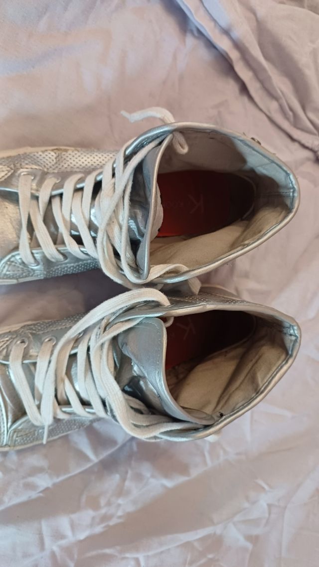Zapatillas altas plateadas