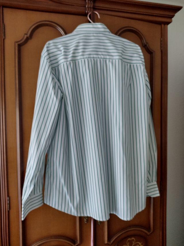 Camisa rayas verde-blanca