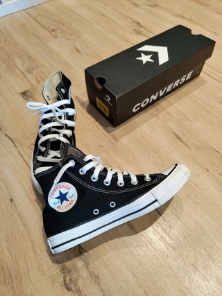 Converse negras altas