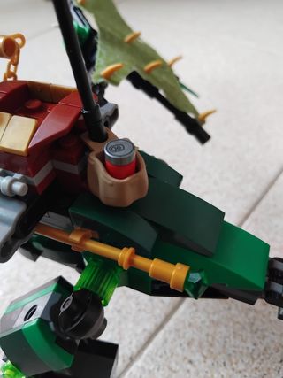 Lego Ninjago (70593), Dragón verde de Lloyd.
