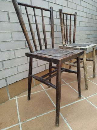 2 Sillas madera siglo XIX