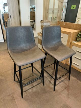 4 Taburetes modernos