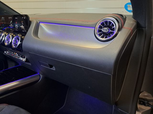 Mercedes-Benz EQA (H243) 2022