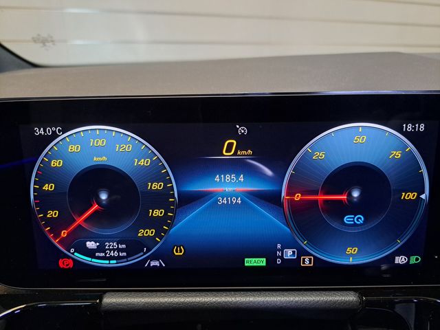 Mercedes-Benz EQA (H243) 2022