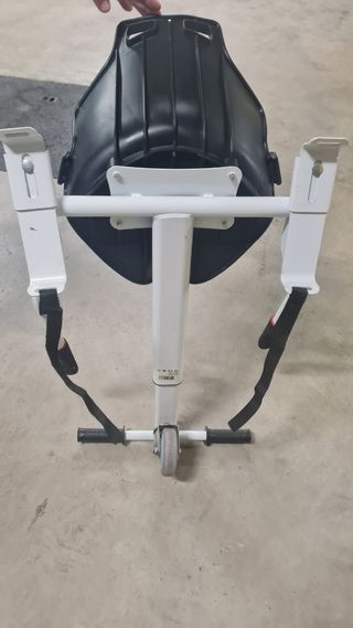 Kart Hoverboard eléctrico.
Ojo! Sin cargador.