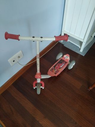 Patinete infantil Cars
