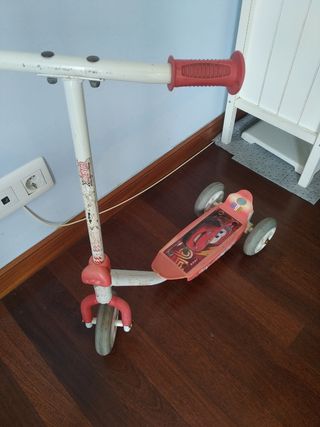 Patinete infantil Cars