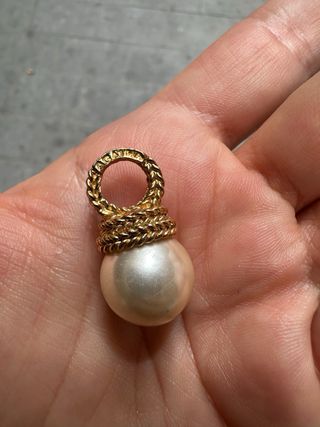 Colgante “AGATHA”. 