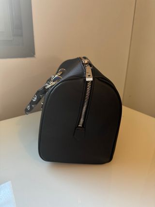 Bolso Guess negro - bandolera