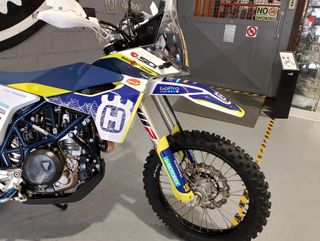 Husqvarna 701 Enduro - Rade Garage
