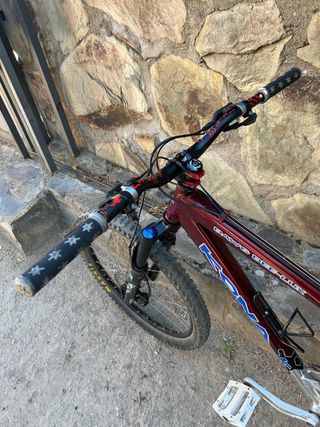 Bicicleta Kona  Dawg de luxe 26”
