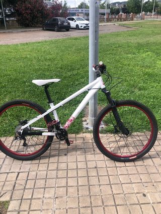 Bicicleta Mondraker Play 3